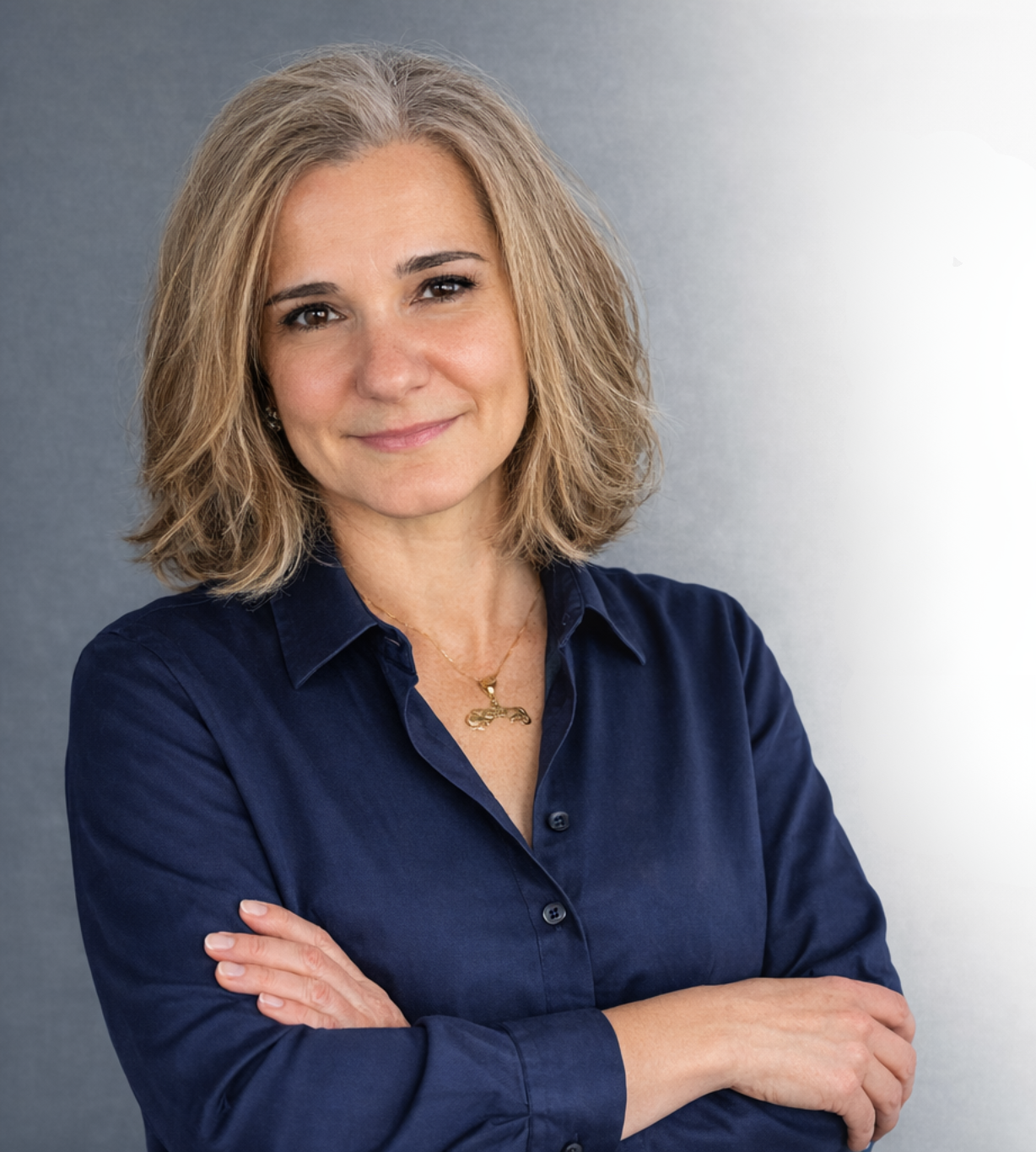 Mai Nakli – The Dragonfly Home Team